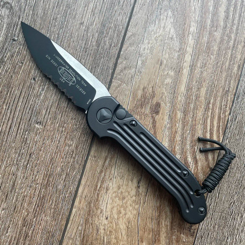 Microtech LUDT Auto Black Tactical Serrated 135-2T