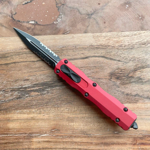 Microtech Dirac D/E Red Serrated 225-2RD
