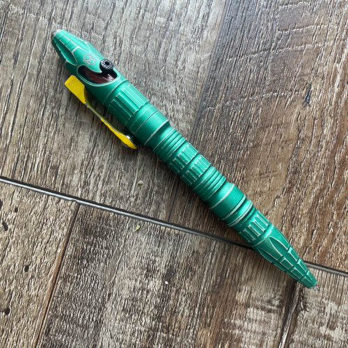 Heretic Knives Thoth Modular Bolt Action Pen Bouty Hunter Battle Green Aluminum w/ Red Bolt H038-BOUNTY