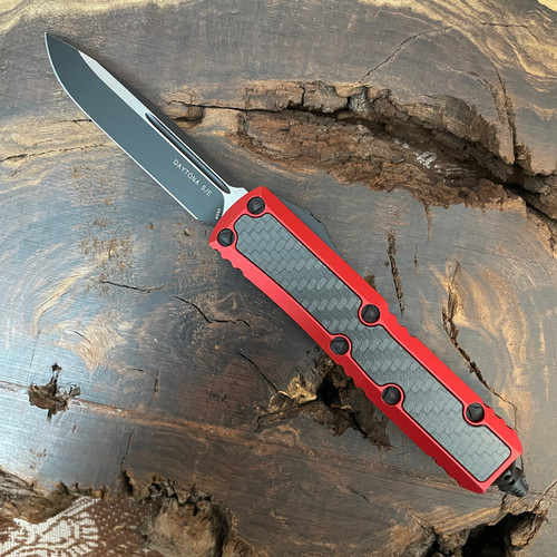 Microtech Daytona S/E Red w/ Carbon Fiber Inlay Black Standard Signature Series 124-1RDCFIS