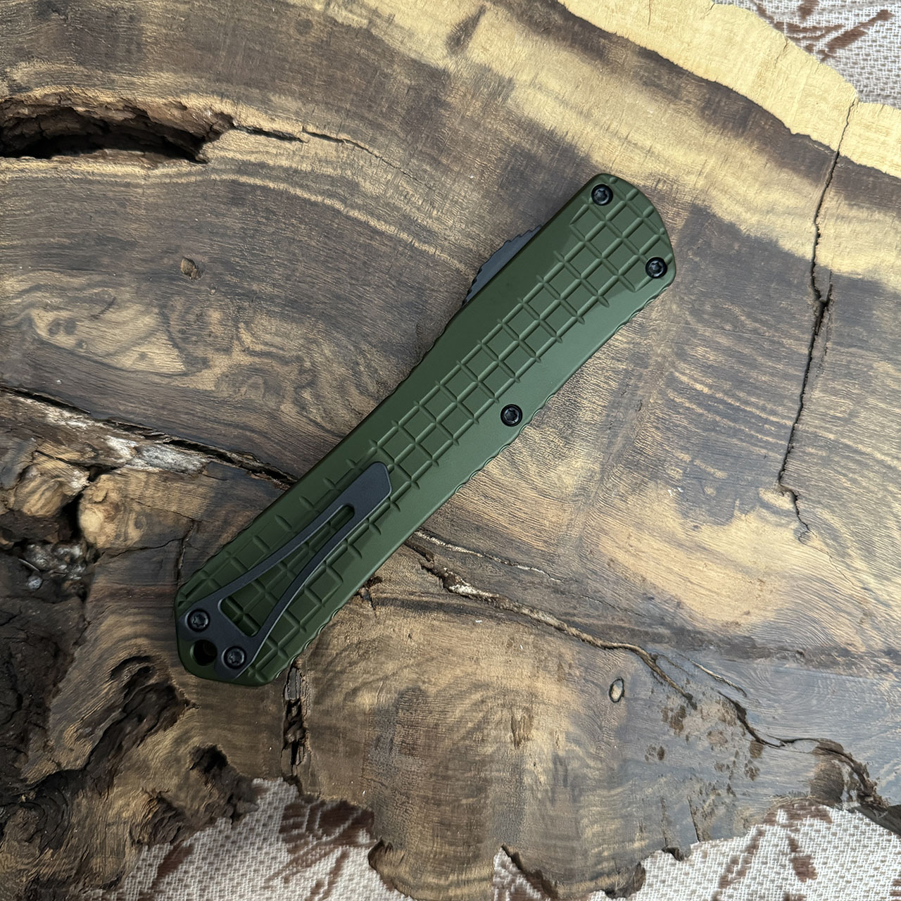 Heretic Knives Manticore X D/E OD Green Frag Two Tone Black Standard ...