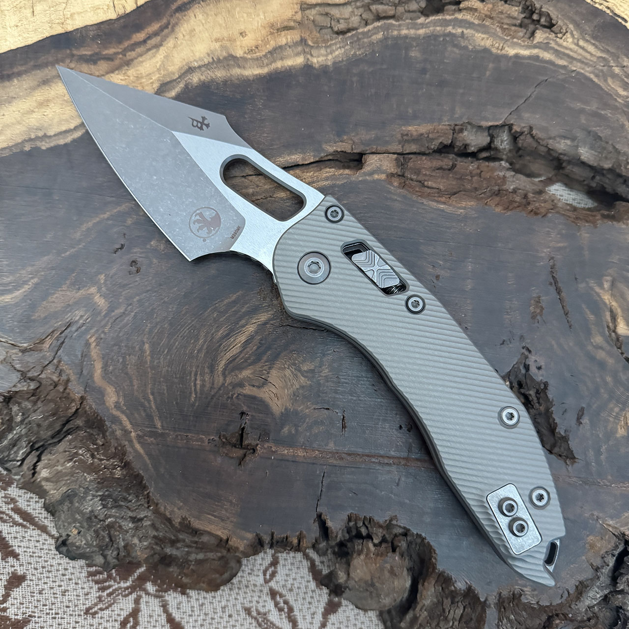 Microtech Borka Stitch RAM-LOK S/E Fluted Natural Clear Aluminum