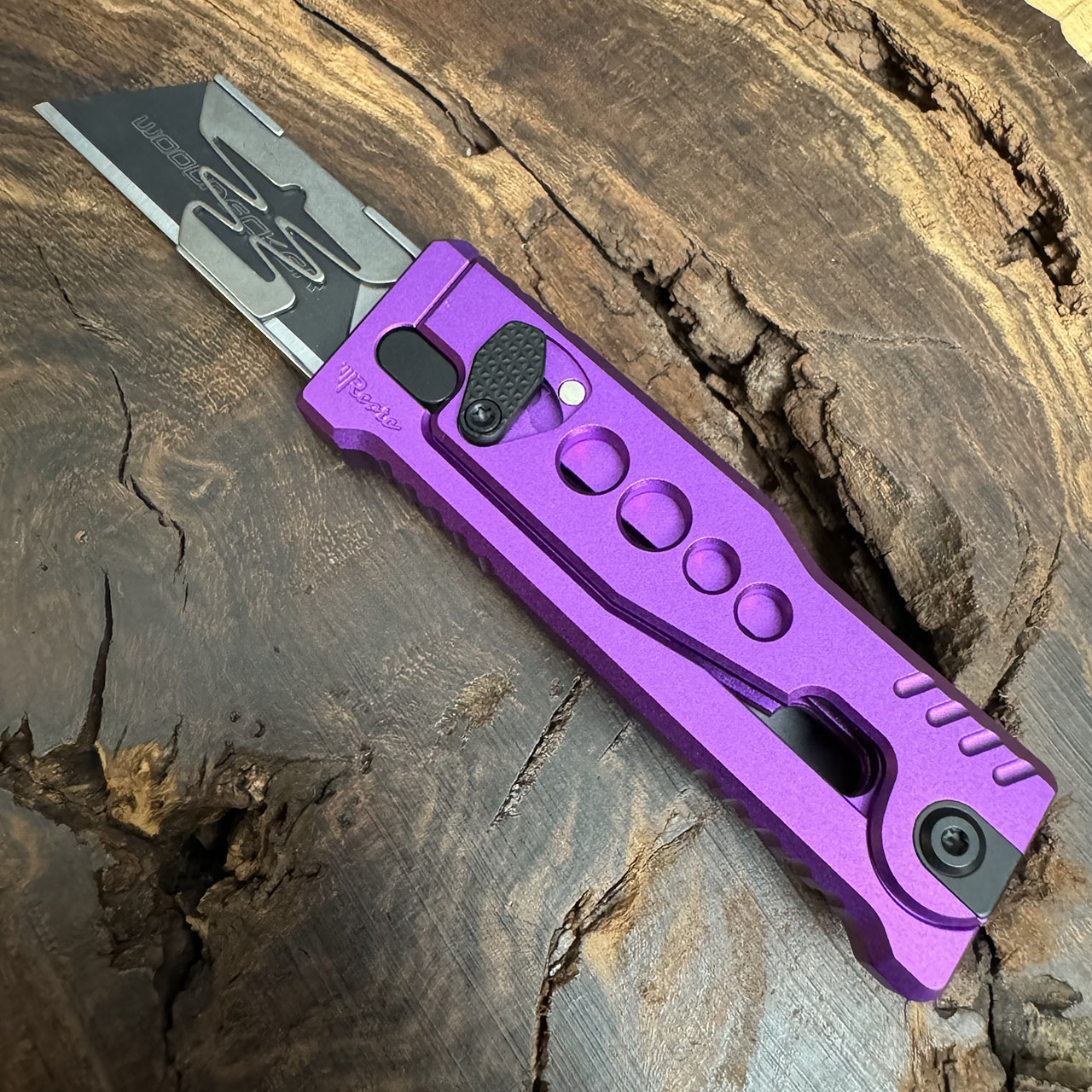 Reate EXO-U Utility Gravity Knife Purple Aluminum Speed Hole
