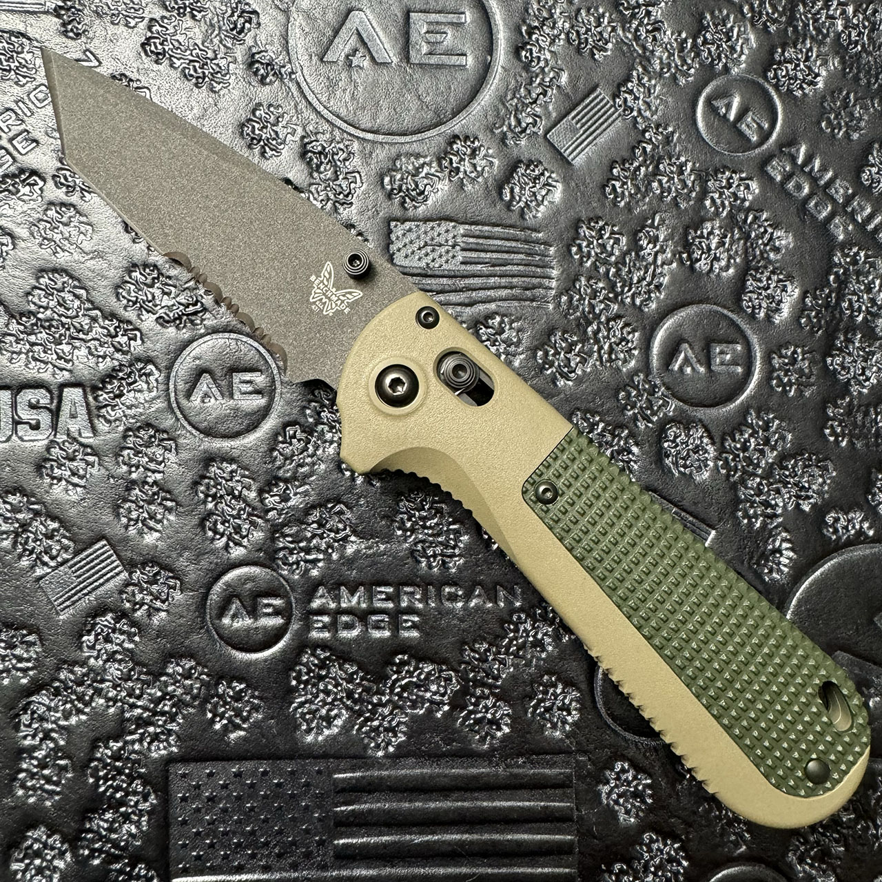 Benchmade Redoubt Axis Lock Ranger/Forest Green Grivory