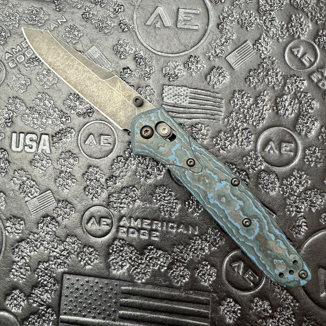 Benchmade Osborne Axis Lock Arctic Storm Fat Carbon Handles