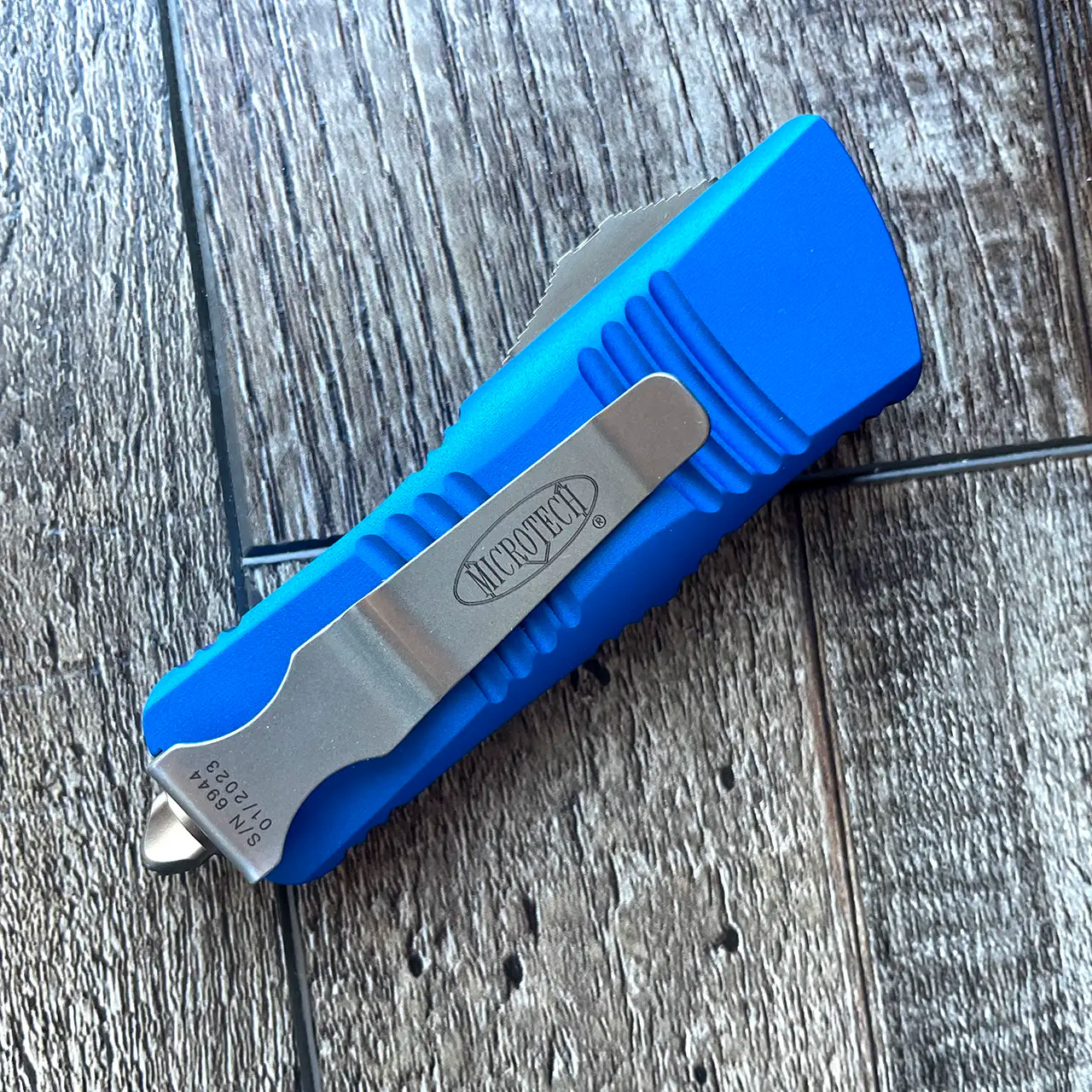 Microtech Mini Troodon T/E Blue Bronzed Standard 240-13BL | American ...