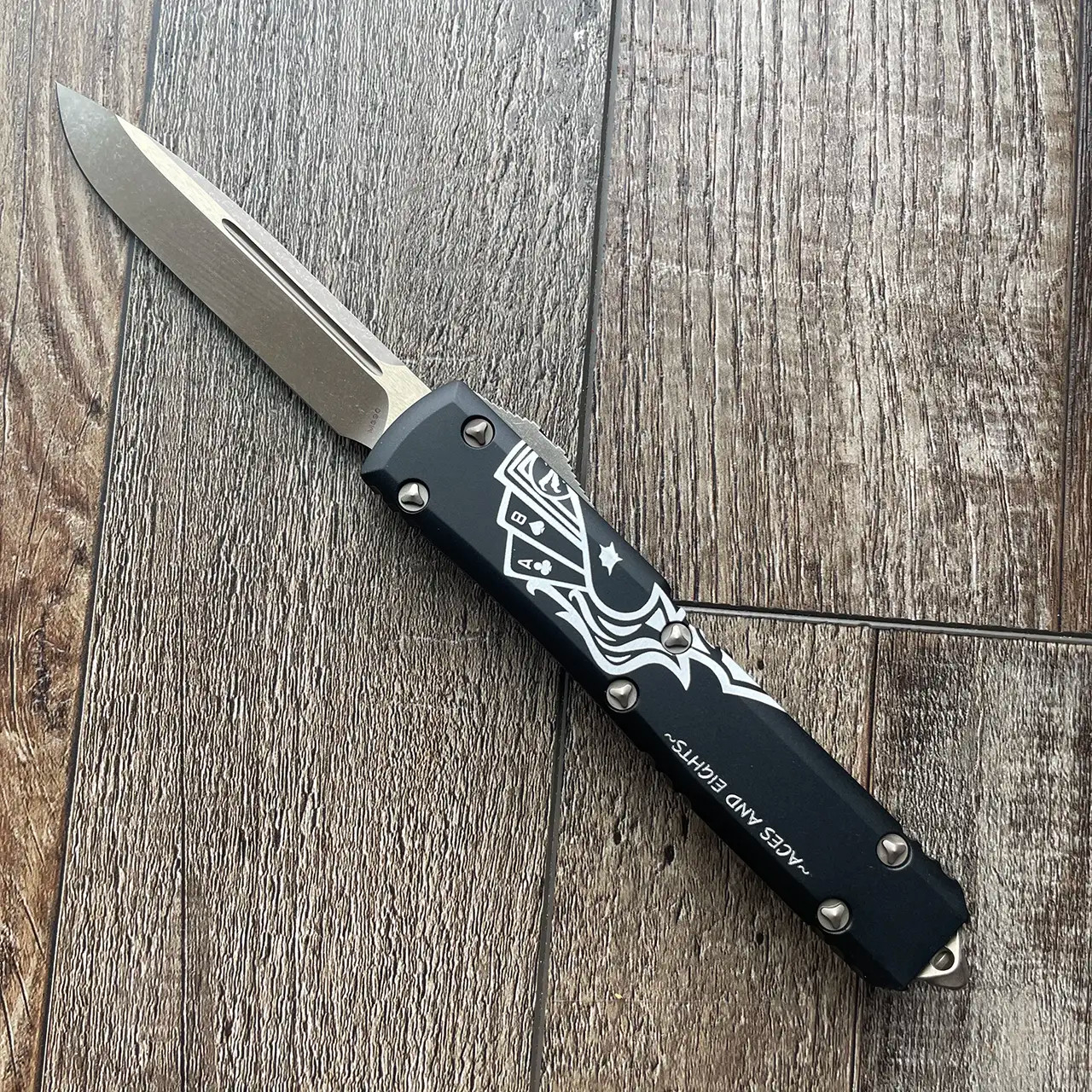 Microtech Ultratech S/E Dead Man's Hand Bronzed Apocalyptic