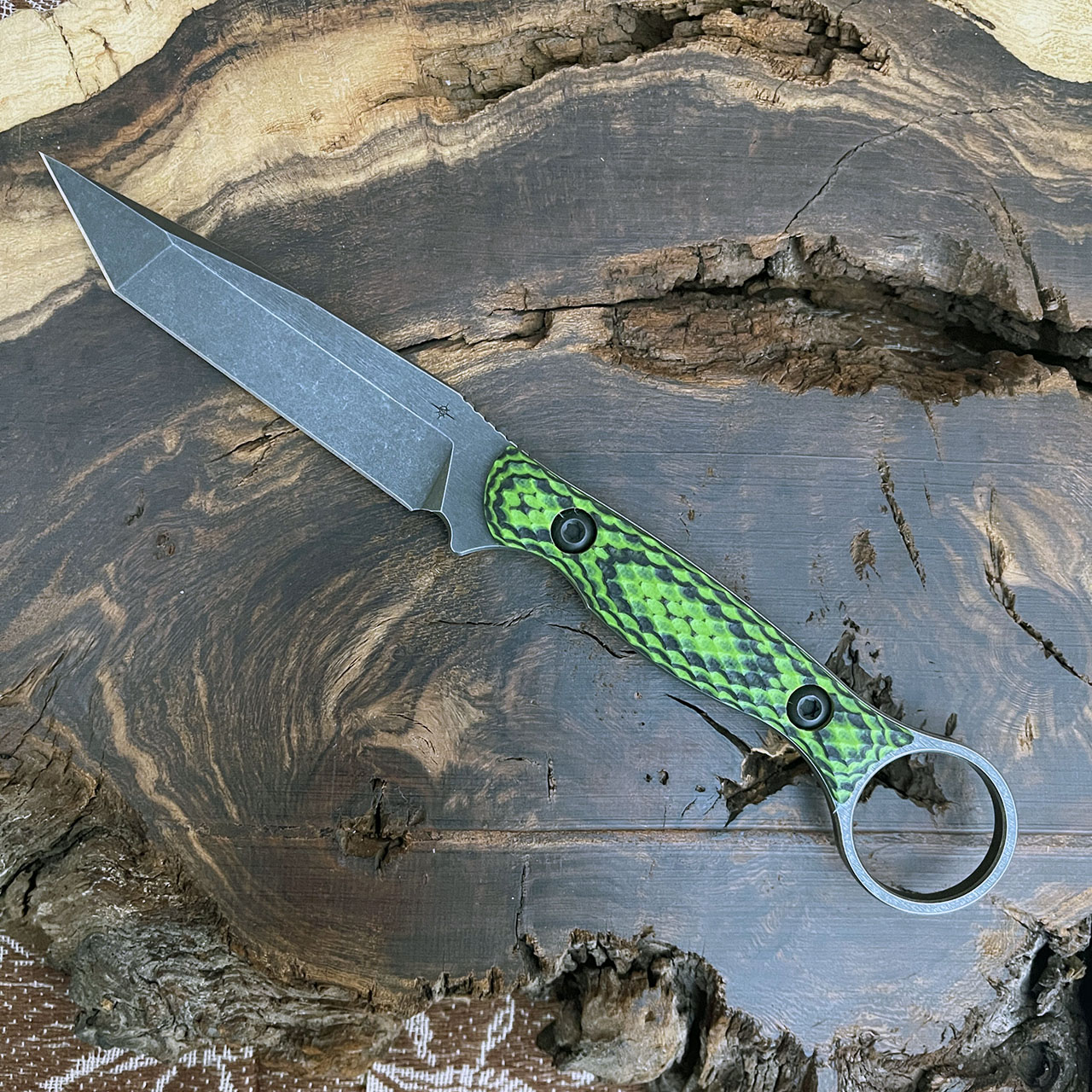 Toor Knives Serpent Fixed Blade Tanto Phosphor Green Handle Dark