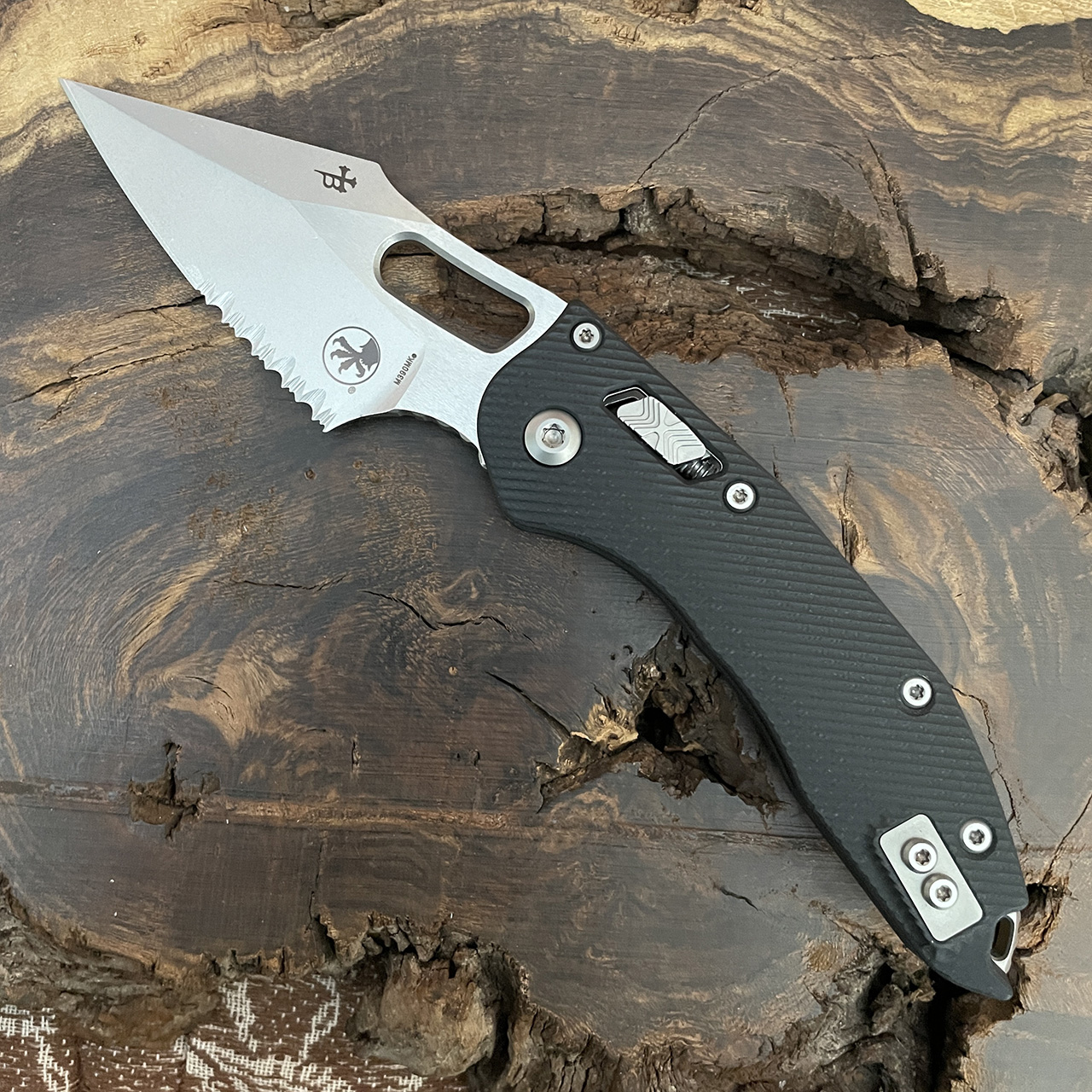 Microtech Borka Stitch RAM-LOK S/E Fluted Black G-10