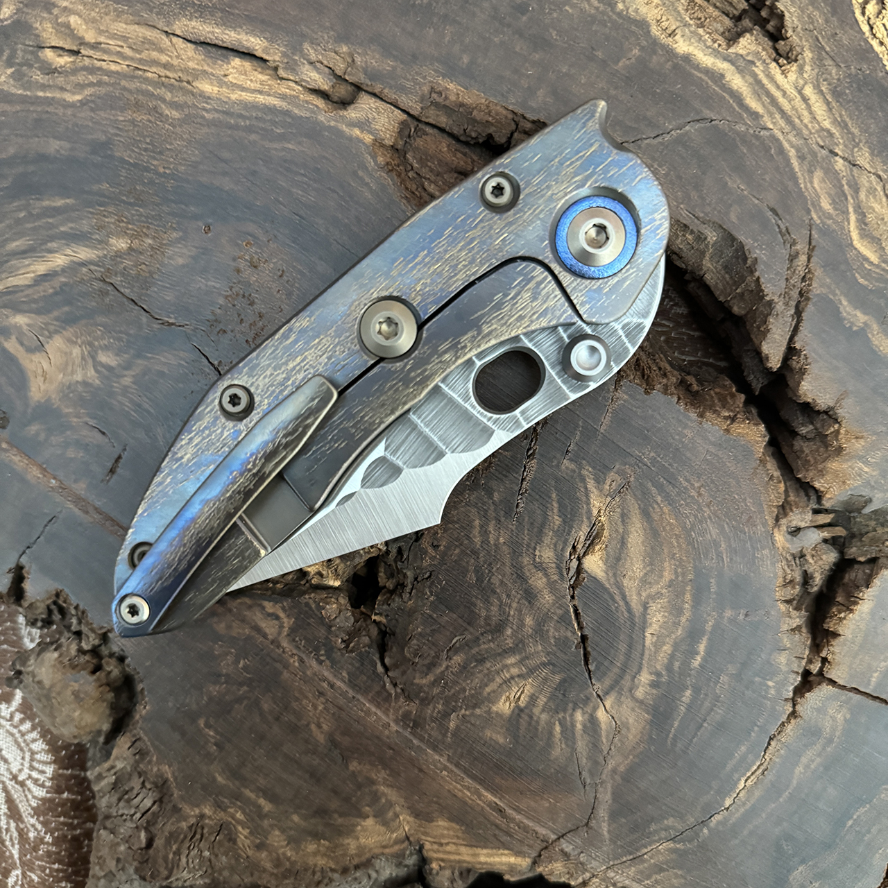 Borka Blades Stitch Cosmic Titanium Handle Satin Rock Grind