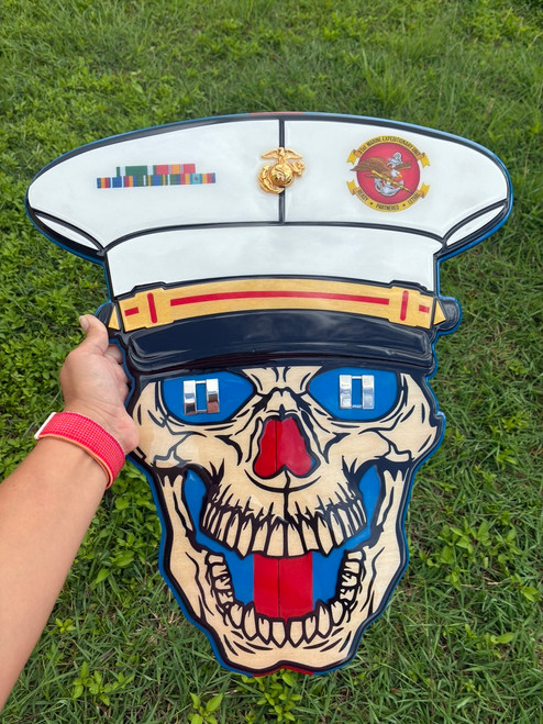 Officer -Skull With Barracks Cover Plaque
