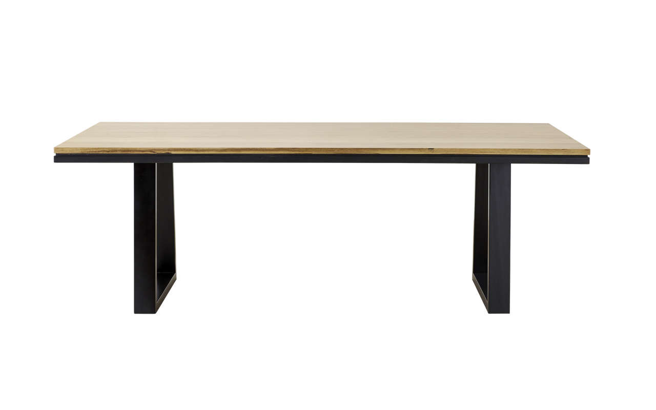 Esperance dining table