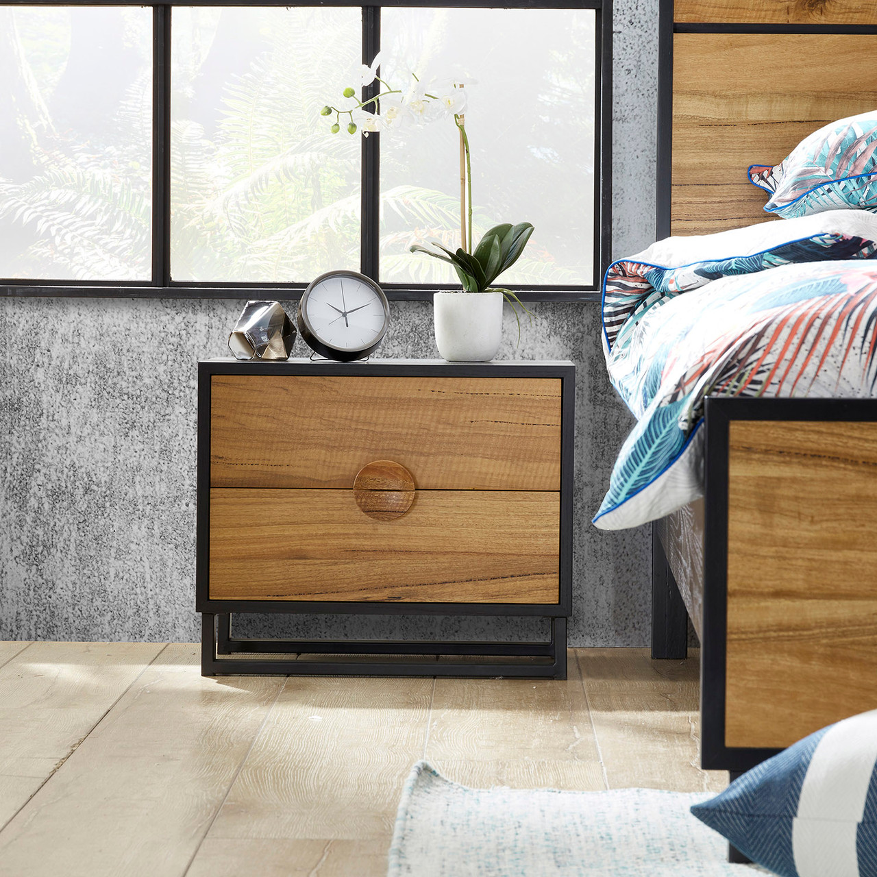 Esperance bedside table