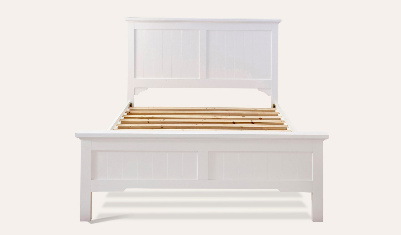 Tudor bed