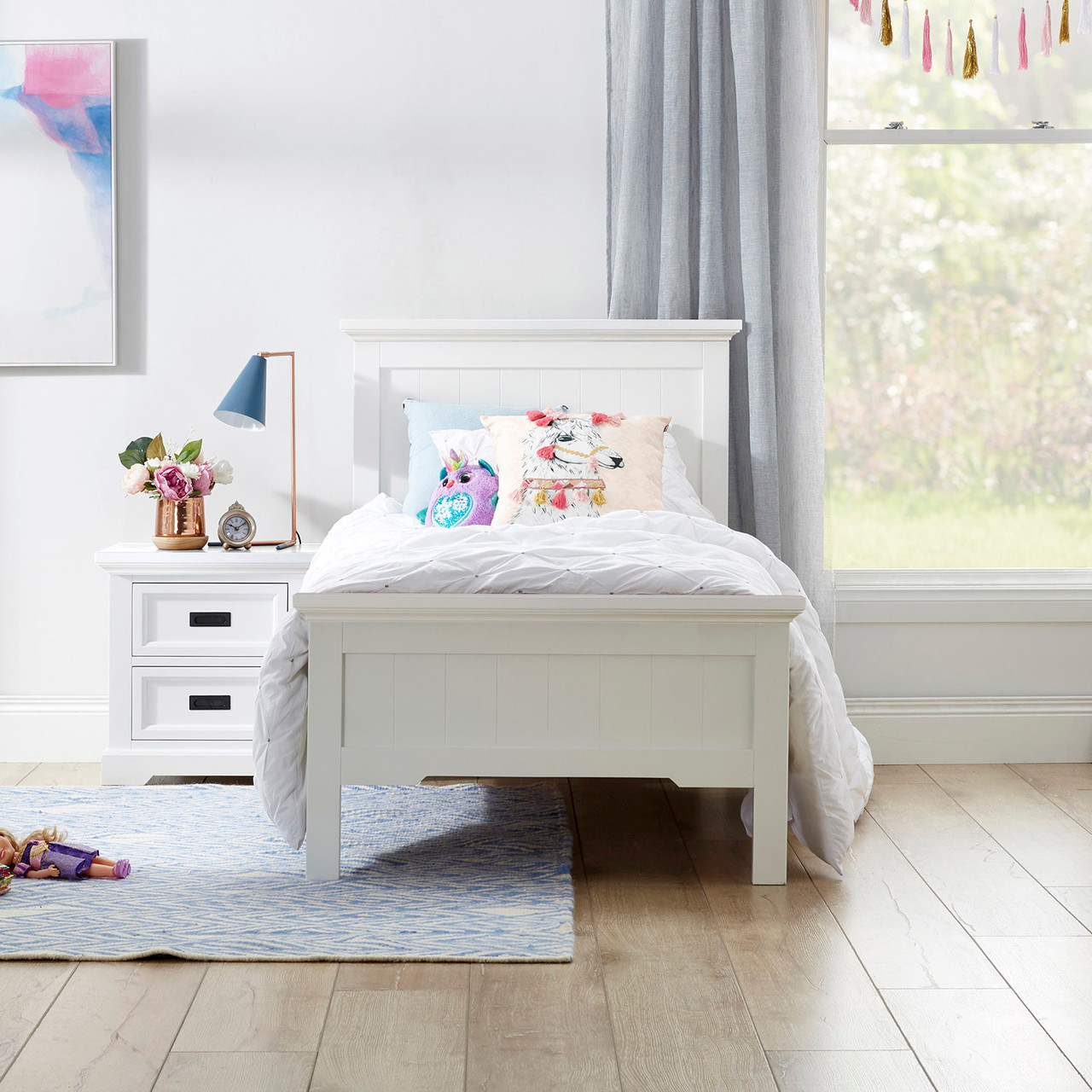 Tudor single bed