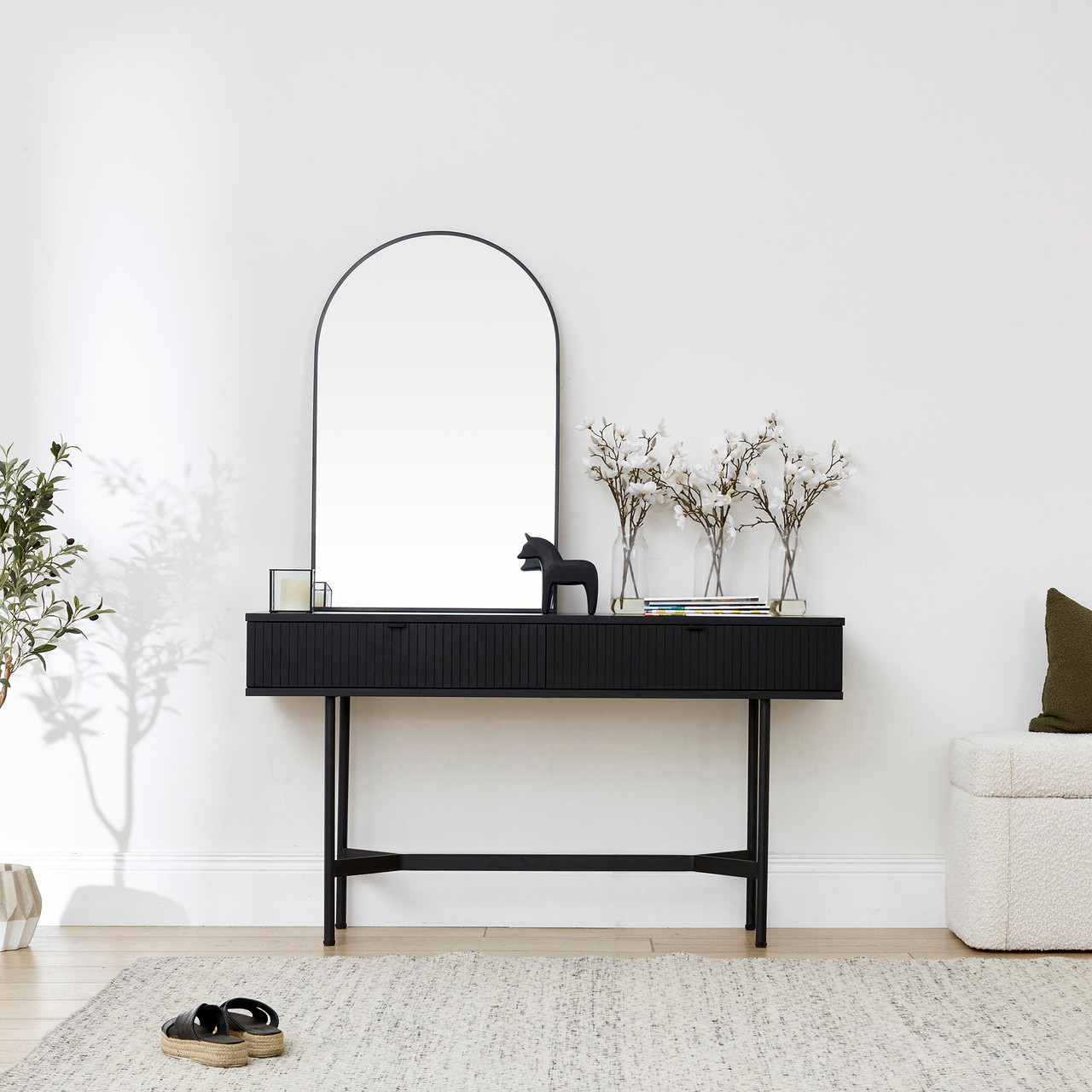 Raven hall table