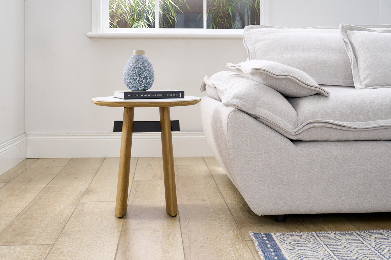 Cara lamp table with matte white carrara-look ceramic top and natural oak finish, modern round side table