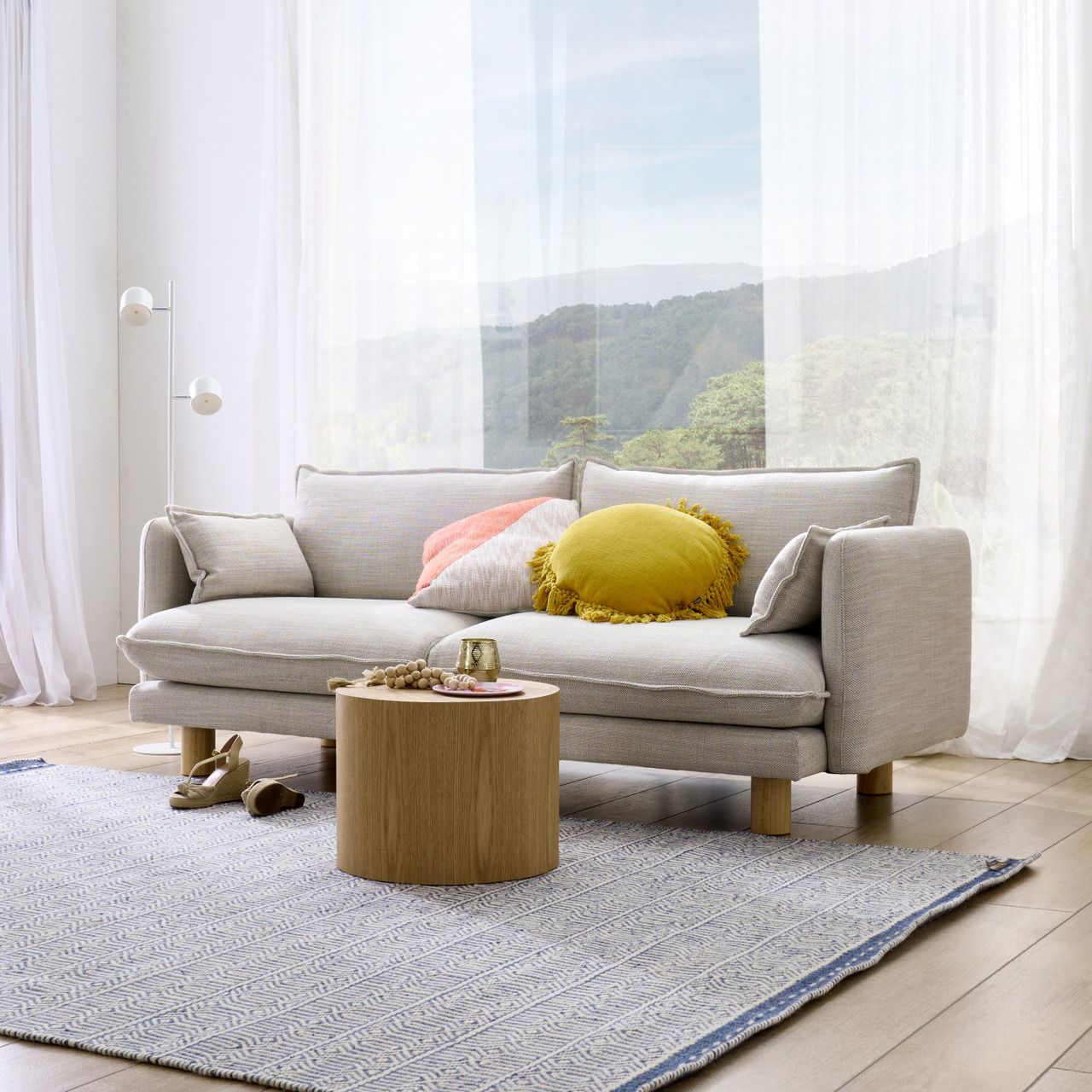 Avant 2.5 seat sofa