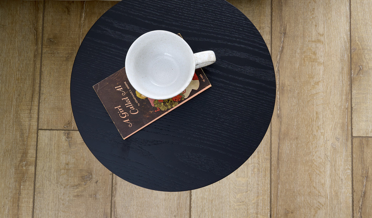 Gimlet sofa table