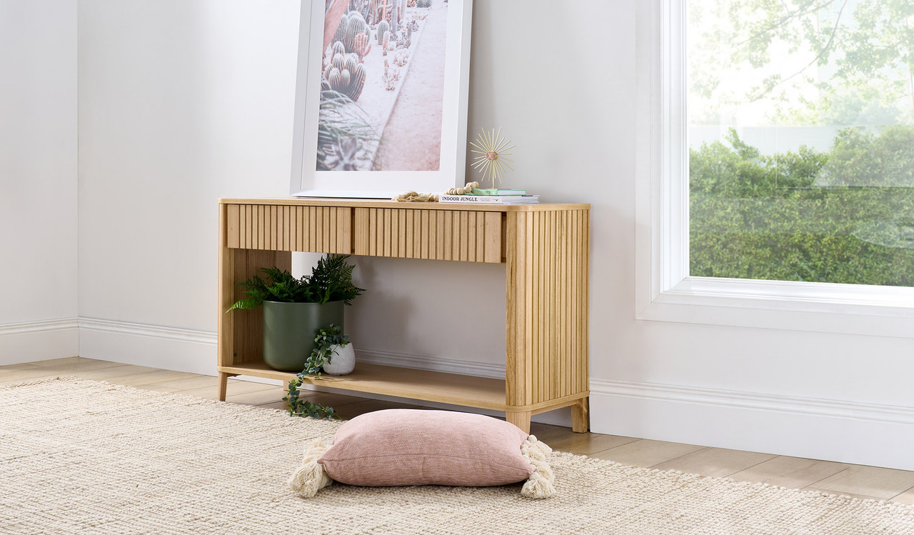 Elodie hall table