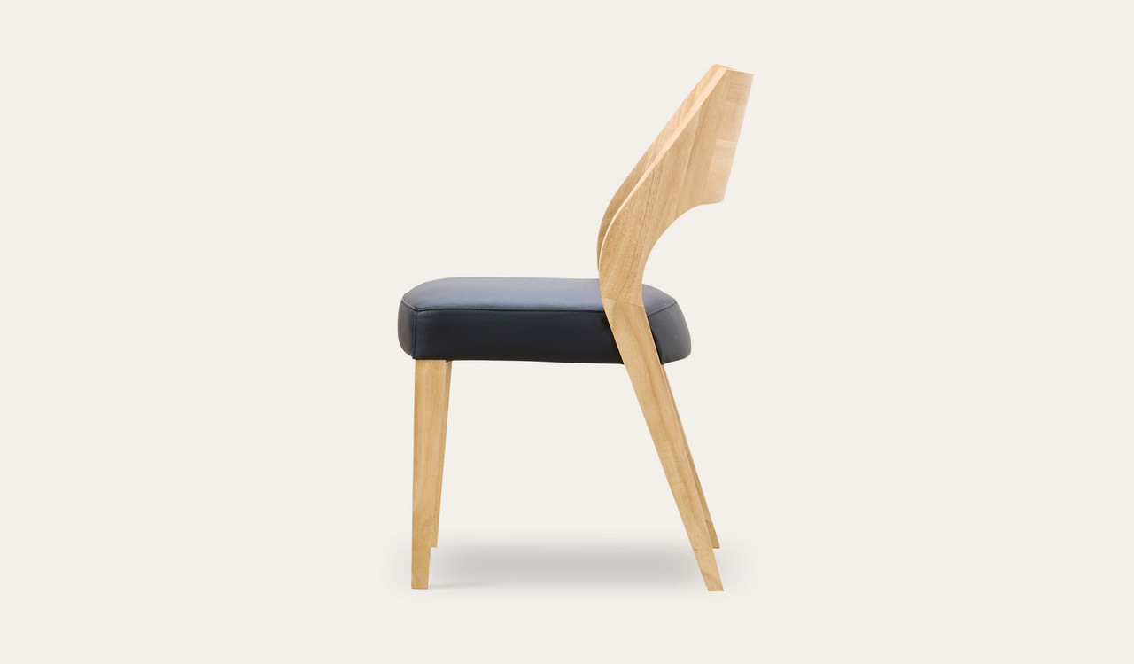 Johnny leather dining chair