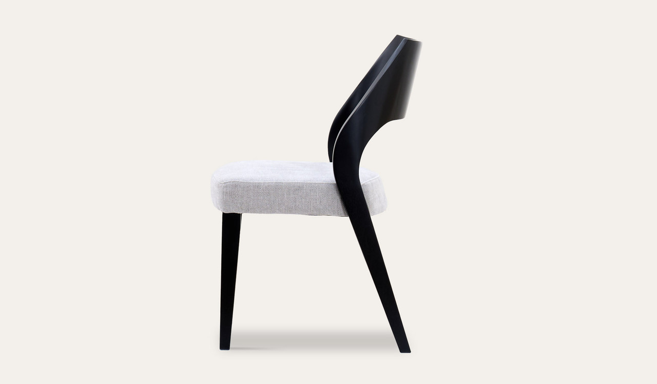 Johnny dining chair