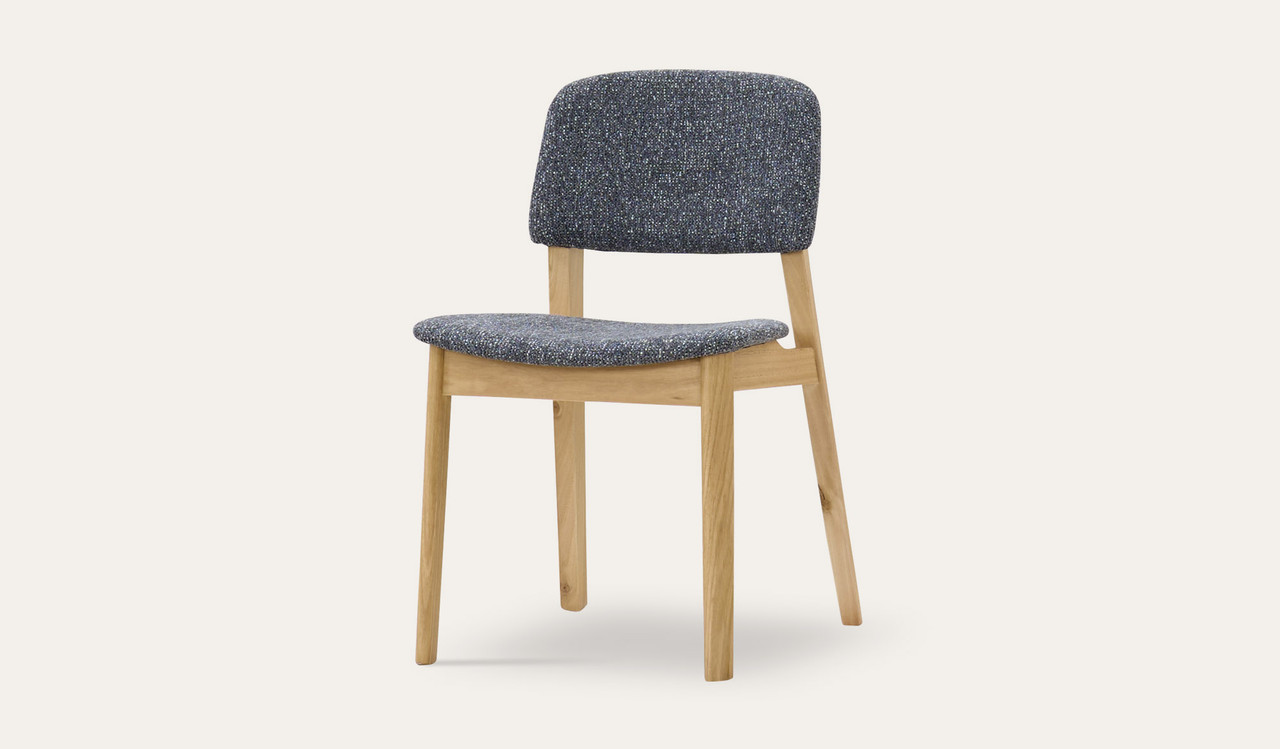 Evie dining chair