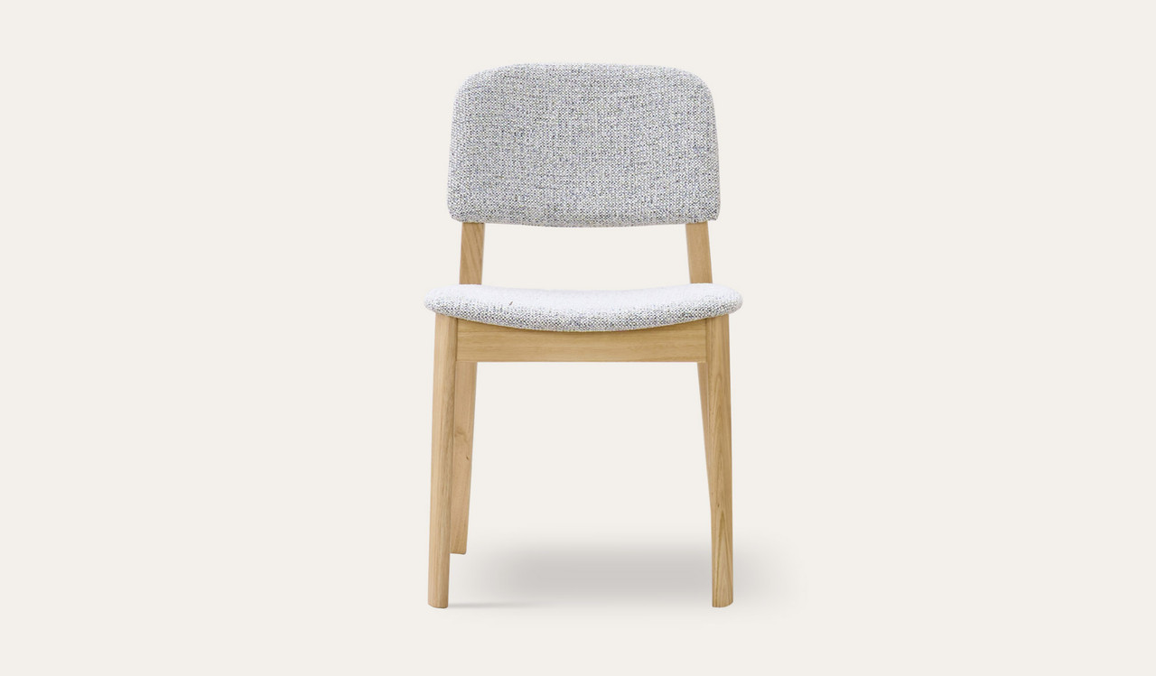 Evie dining chair