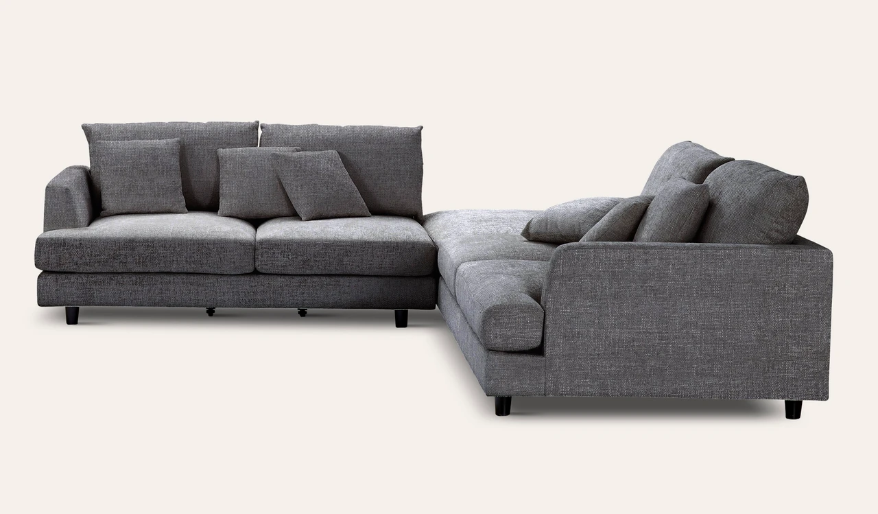 Quattro 4 seat sofa + ottoman