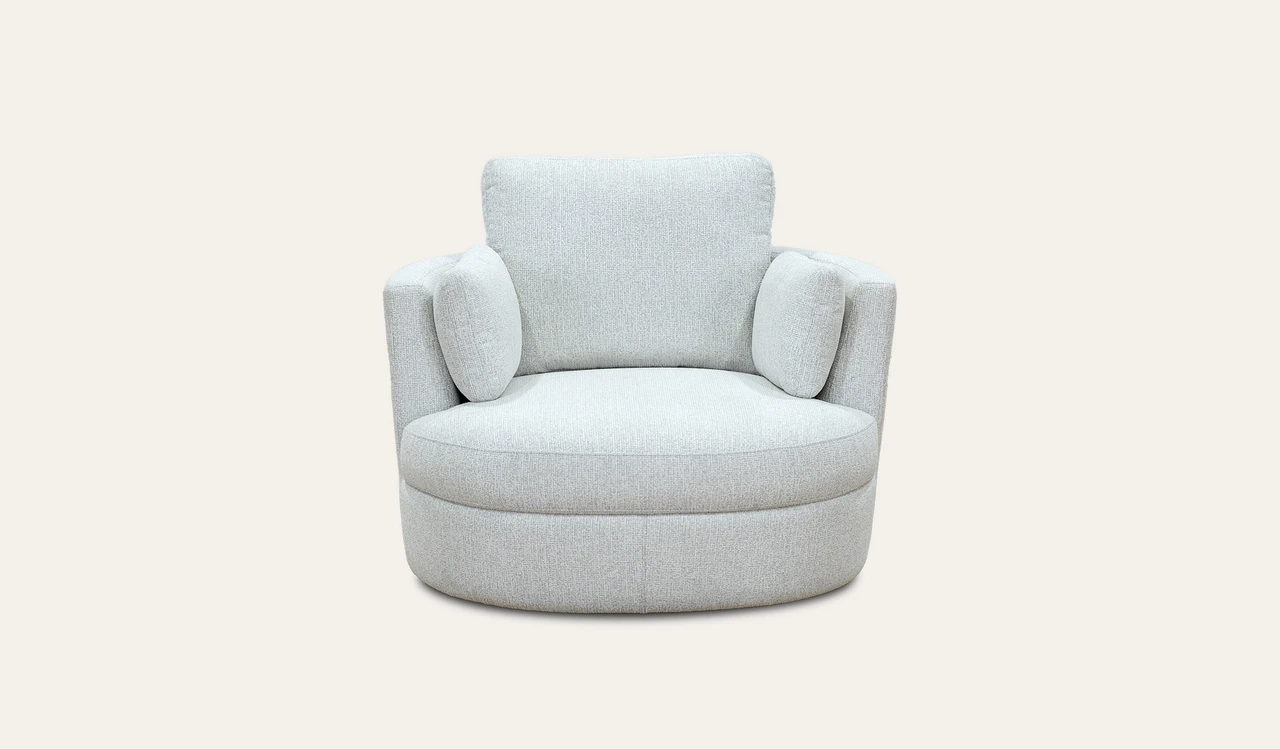Emmy swivel chair