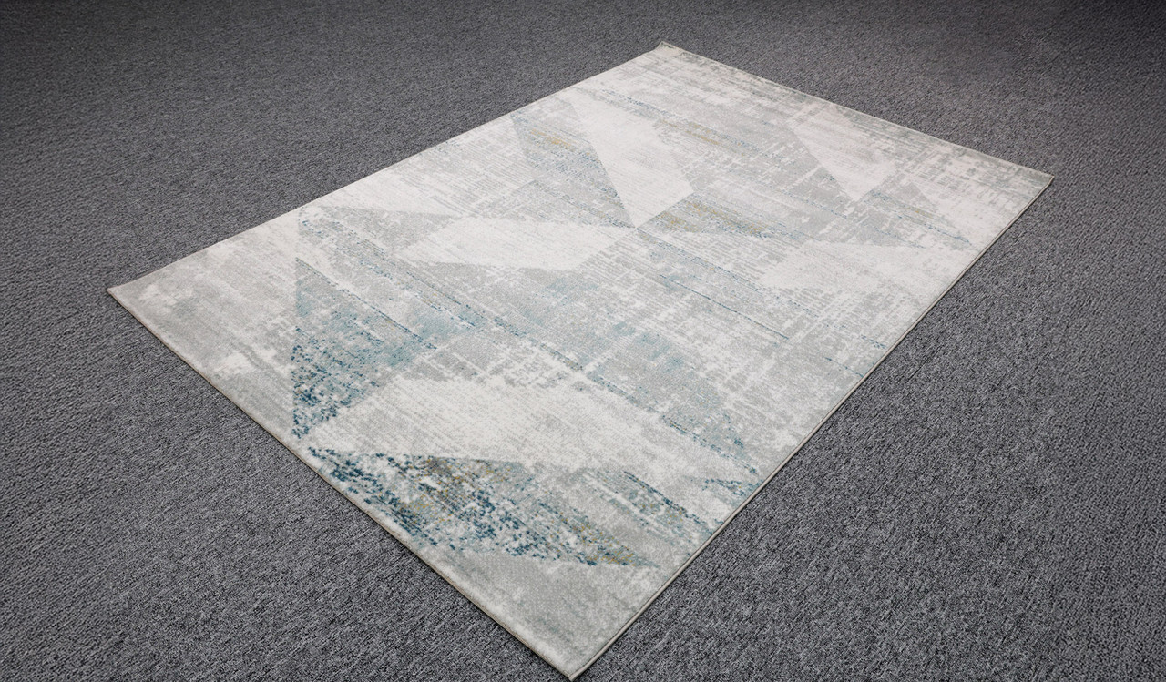 Facet rug