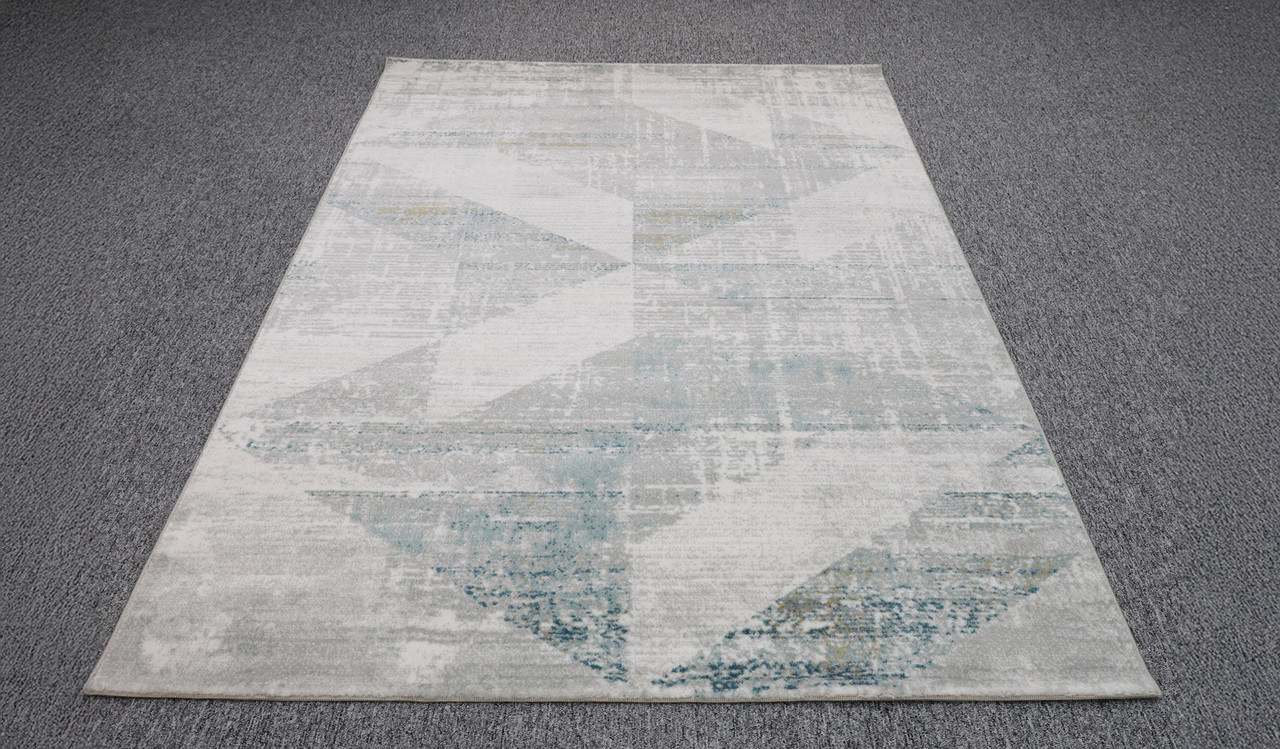 Facet rug