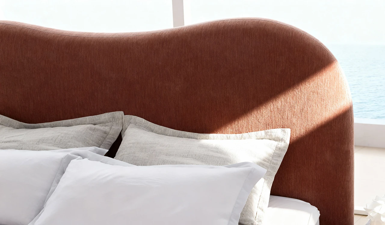 Bronte bed
