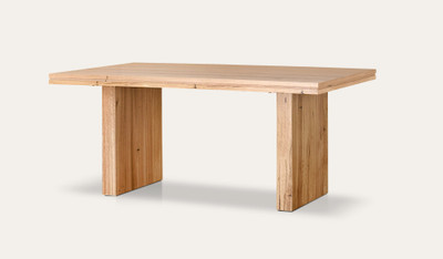 Latrobe dining table
