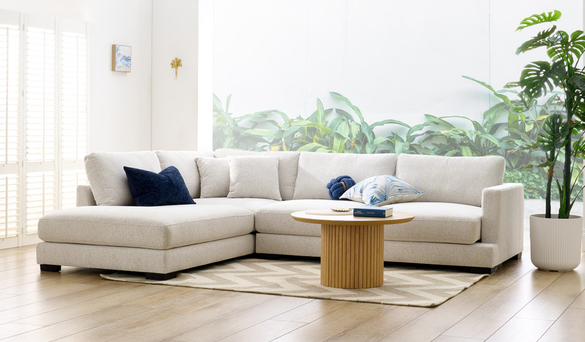 Fabric & Leather Lounges: Which Material Is Better For You