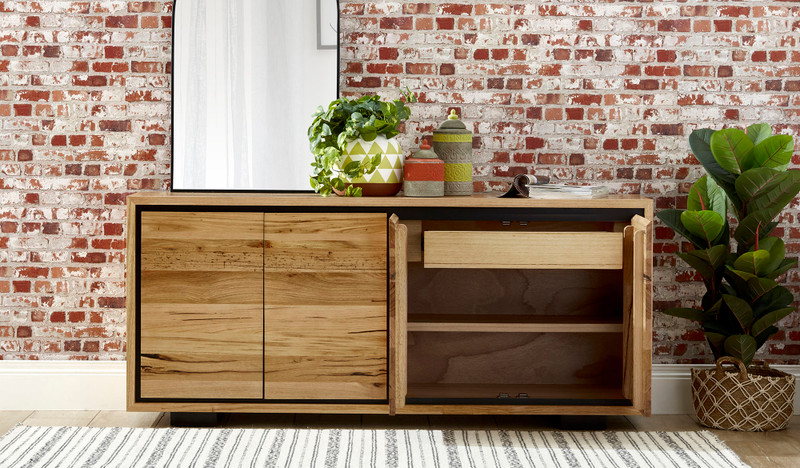Eden small buffet Eden small buffet
