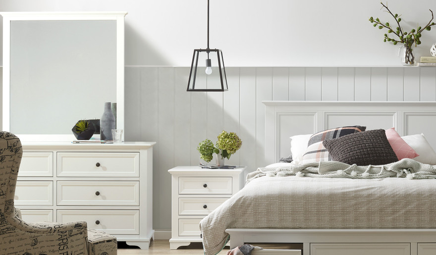 Wentworth dressing table + mirror