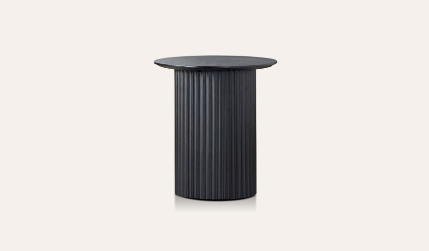 Larsa side table