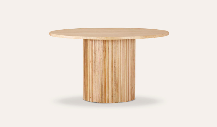 Banksia round dining table