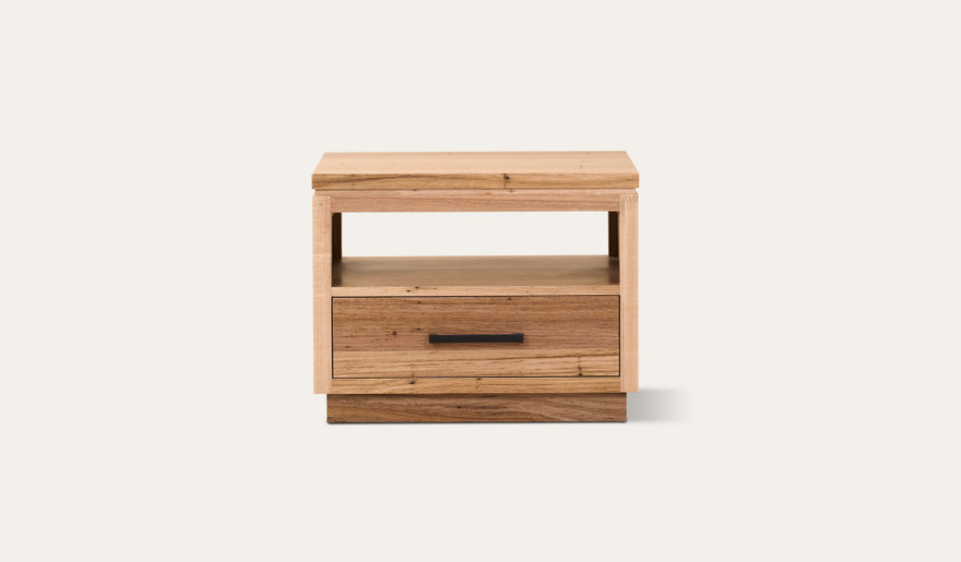 Latrobe lamp table