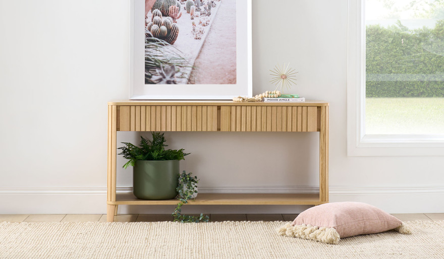 Elodie hall table