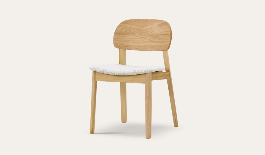 Omni dining chair