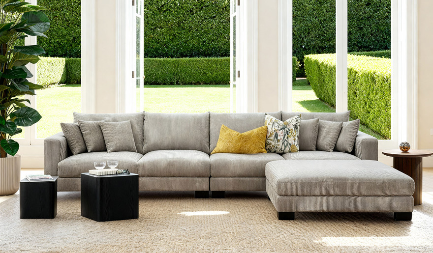 Harley 4 seat sofa + ottoman