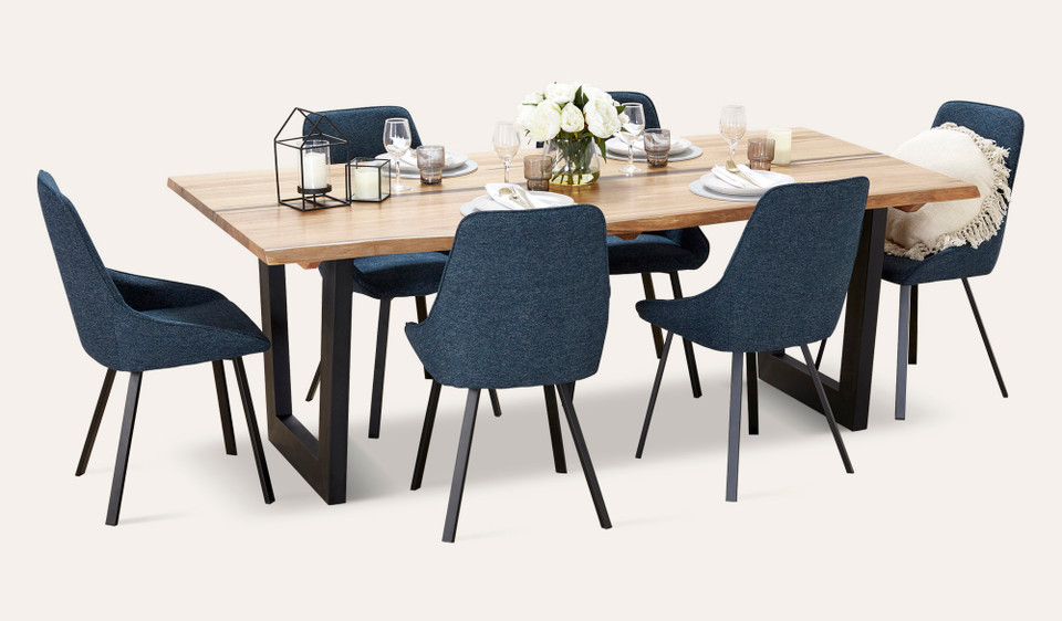 Lucia dining suite with blue Calibre chairs