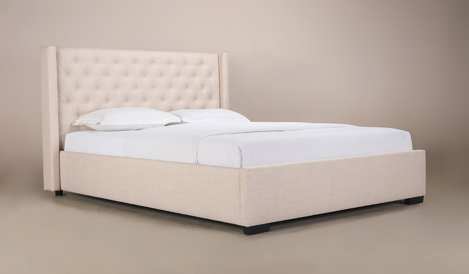 Amora queen bed + MyZone Essential mattress