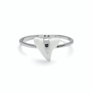 Shark Tooth Ring Size 6 Shark Tooth Ring Size 6