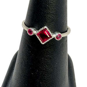 GIA Ruby Diamond-shaped with White Topaz Silver Ring S6 GIA Ruby Diamond-shaped with White Topaz Silver Ring S6