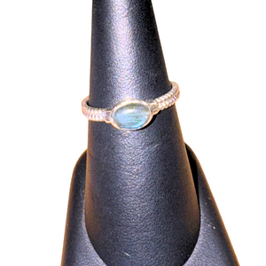 Labradorite Small Side Oval Silver Ring S8 Labradorite Small Side Oval Silver Ring S8