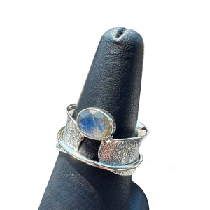 Labradorite Oval Spin Silver Ring S8 Labradorite Oval Spin Silver Ring S8