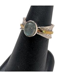 Labradorite Spin with Gold Silver Ring S7 Labradorite Spin with Gold Silver Ring S7